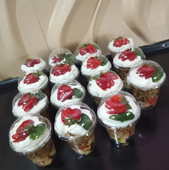 Fruit and Muesli Cups